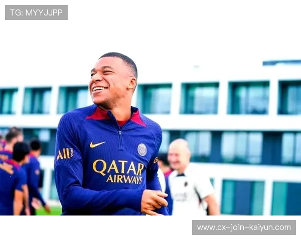 巴黎姆巴佩连环变速抽出冷角