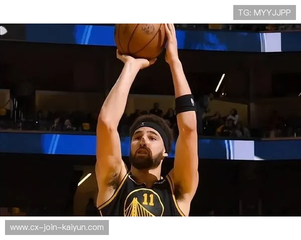 普尔中距离弹框入网奇迹般得分